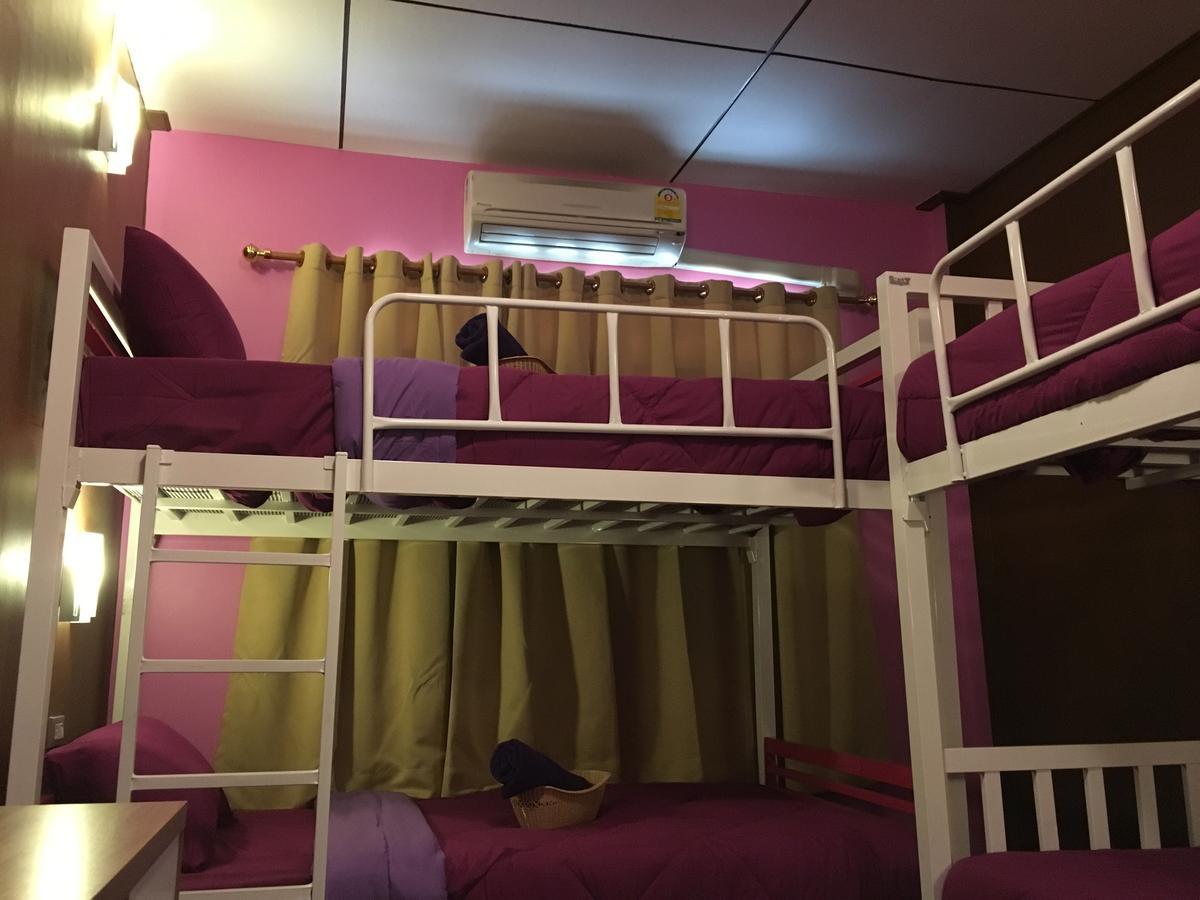 Resting Place Hostel Mueang Kao Exterior photo